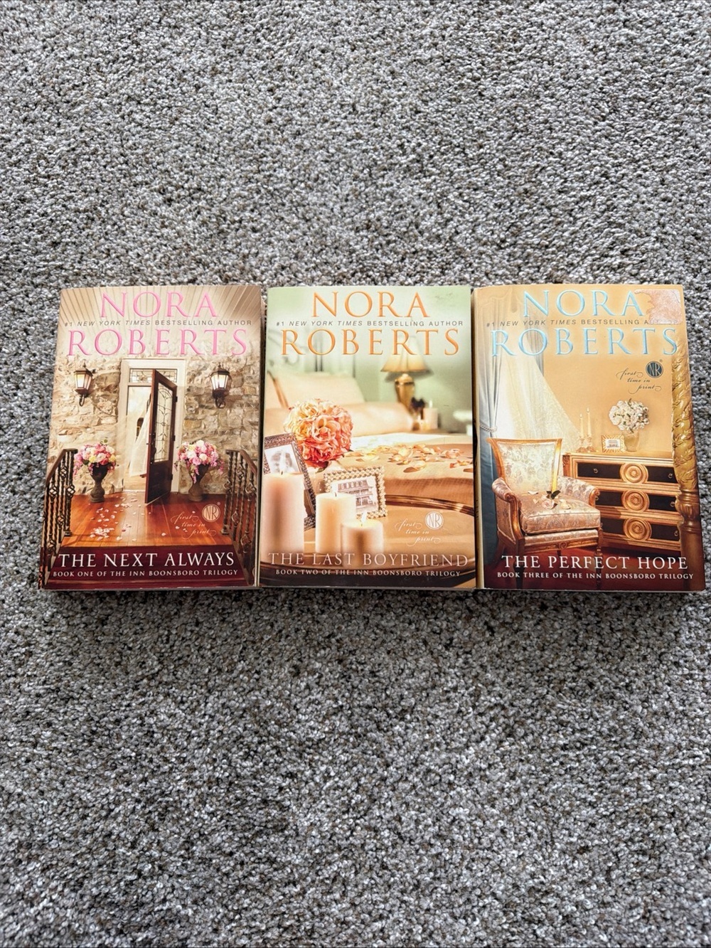 NORA ROBERTS The Inn BoonsBoro Trilogy  Set - VGUC, Paperback